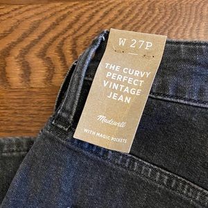 Madewell curvy perfect vintage jean (black wash)